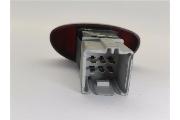 Recambio de interruptor luces emergencia para citroen xsara picasso 2.0 hdi referencia OEM IAM 6554W9  