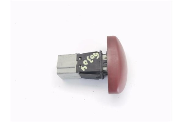 Recambio de interruptor luces emergencia para citroen xsara picasso 2.0 hdi referencia OEM IAM 6554W9  