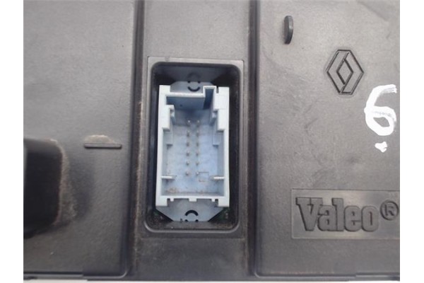 Recambio de mandos climatizador para renault megane ii grandtour referencia OEM IAM 8200312940 69340009 
