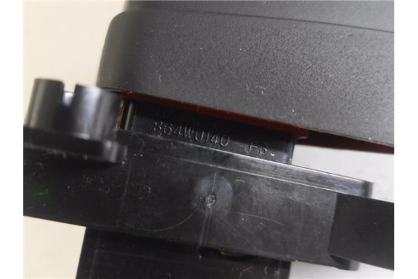 Recambio de interruptor luces emergencia para hyundai i30 (fd) 1.6 crdi referencia OEM IAM 864W0140  