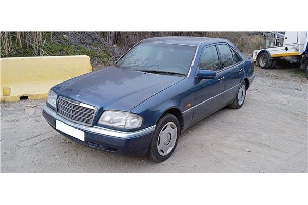 mercedes-benz clase c (bm 202) berlina del año 2002