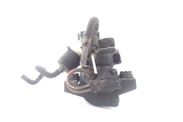 Recambio de bomba suspension para mercedes-benz clase e (bm 211) berlina 3.0 e 280 cdi (211.020) referencia OEM IAM 211320030401