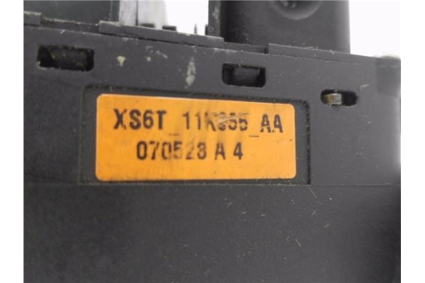 Recambio de mando intermitencia para ford fiesta berlina (dx) 1.8 ambiente referencia OEM IAM XS6T11K355AA  