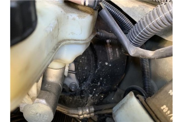 Recambio de servofreno para peugeot expert furgón 2.0 furgón l1h1 referencia OEM IAM 1611616980  