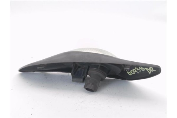 Recambio de piloto intermitente lat. delantero derecho para iveco daily camión/volquete 2.8 35 - c 13 caja abierta referencia OE