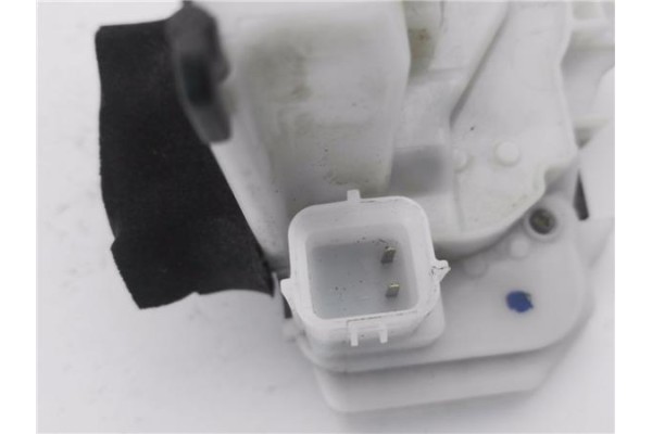 Recambio de cerradura puerta corredera derecha para opel combo d 1.3 selection l2h1 referencia OEM IAM 519103490  