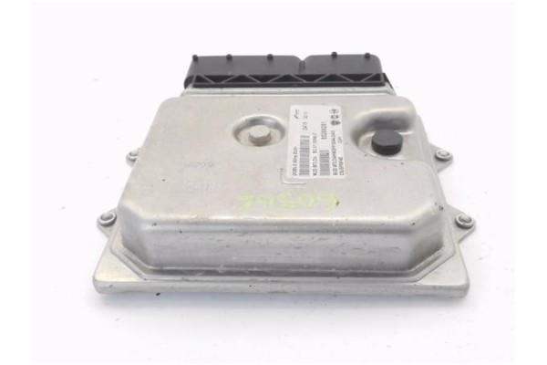 Recambio de centralita para opel combo d 1.3 selection l2h1 referencia OEM IAM 55266281  