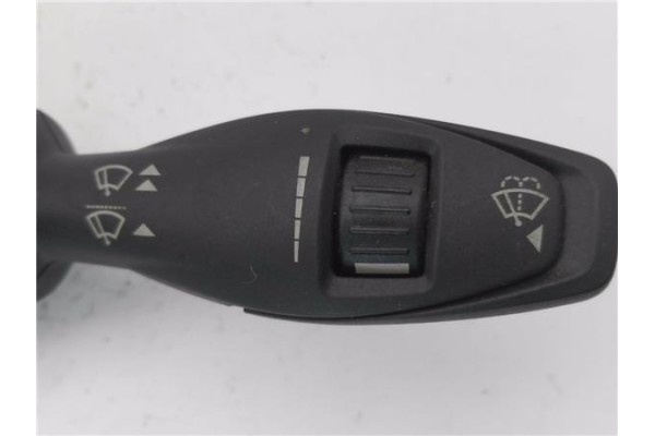 Recambio de mando limpiaparabrisas para ford fiesta (cb1) 1.4 ghia referencia OEM IAM 8A6T17A553AC  