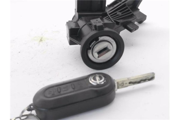 Recambio de clausor para opel combo d 1.3 selection l2h1 referencia OEM IAM 00519285260 61124701 