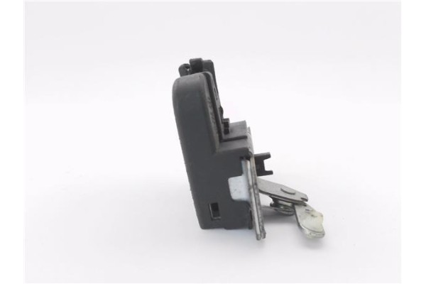 Recambio de cerradura porton para seat leon (1m1) 1.9 signo referencia OEM IAM 6L6827505A  