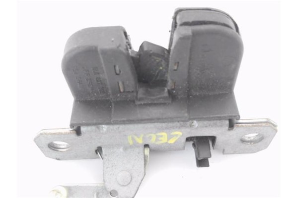 Recambio de cerradura porton para seat leon (1m1) 1.9 signo referencia OEM IAM 6L6827505A  