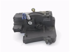 Recambio de cierre electromagnetico trasero izquierdo para renault trafic ii furgón 1.9 27 cn referencia OEM IAM 8200020187 9116