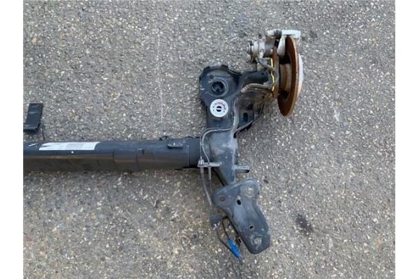 Recambio de puente trasero para peugeot 2008 1.6 hdi referencia OEM IAM 1609269080 7HTGCJ0804164 