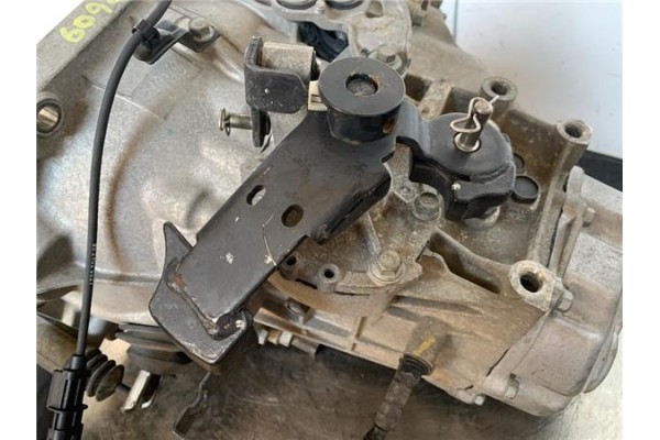 Recambio de caja cambios manual para hyundai i30 (gd) 1.4 base referencia OEM IAM ZG11FJ 471673 