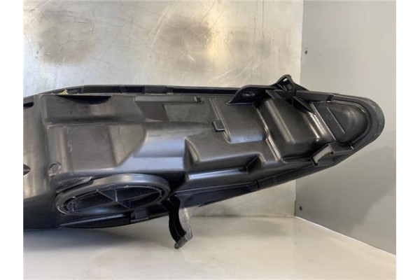 Recambio de faro delantero izquierdo para ford fiesta vi 1.25 referencia OEM IAM 8A6113W030G 1EJ24704501 