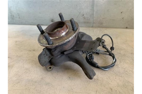 Recambio de mangueta delantero izquierda para nissan nv200 furgón 1.5 dci referencia OEM IAM 40015L 3LG0H 