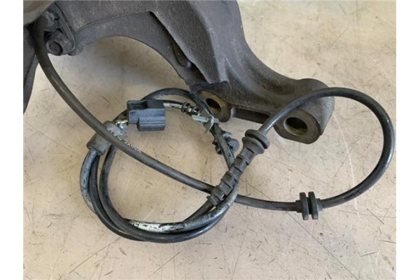 Recambio de mangueta delantero izquierda para nissan nv200 furgón 1.5 dci referencia OEM IAM 40015L 3LG0H 