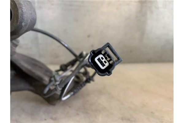 Recambio de mangueta delantero izquierda para nissan nv200 furgón 1.5 dci referencia OEM IAM 40015L 3LG0H 