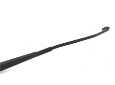 Recambio de brazo limpiaparabrisas delantero derecho para nissan nv200 furgón 1.5 dci referencia OEM IAM F721  