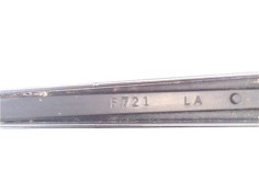 Recambio de brazo limpiaparabrisas delantero derecho para nissan nv200 furgón 1.5 dci referencia OEM IAM F721  