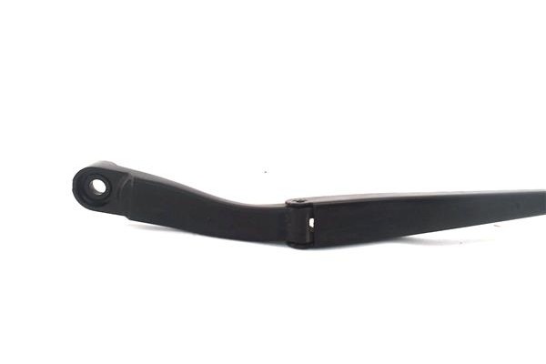 Recambio de brazo limpiaparabrisas delantero izquierdo para nissan nv200 furgón 1.5 dci referencia OEM IAM F722  