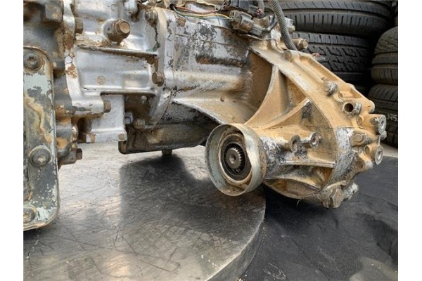 Recambio de caja cambios manual 4x4 para mitsubishi galloper (hyundai) 2.5 d referencia OEM IAM M011S5A001 ME580807 