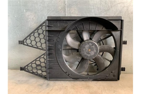 Recambio de electroventilador para volkswagen polo v (6r1) 1.0 referencia OEM IAM 6R0121207  