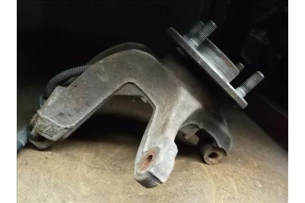 Recambio de mangueta delantero derecha para ford fiesta v (jh_, jd_) 1.4 tdci referencia OEM IAM   
