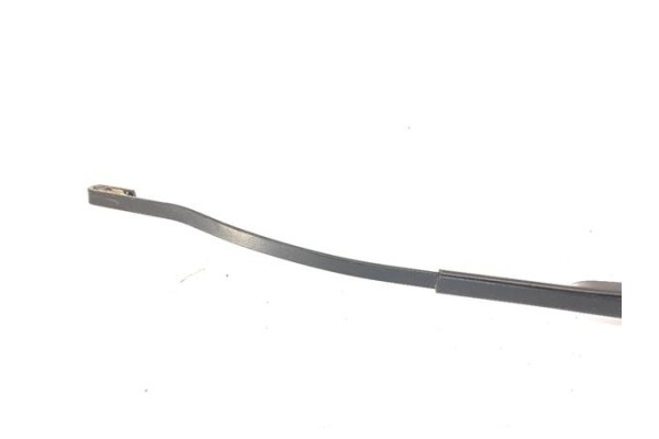 Recambio de brazo limpiaparabrisas delantero para toyota yaris (ksp9/scp9/nlp9) 1.3 vvt-i referencia OEM IAM 7109  