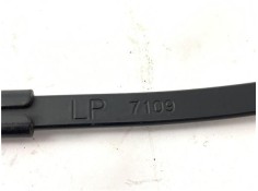 Recambio de brazo limpiaparabrisas delantero para toyota yaris (ksp9/scp9/nlp9) 1.3 vvt-i referencia OEM IAM 7109  
