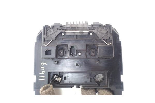 Recambio de luz delantero central techo para mercedes-benz vito furgón (447) 2.1 114/116 cdi, 119 cdi/bt 4x4 extralang (447.605)