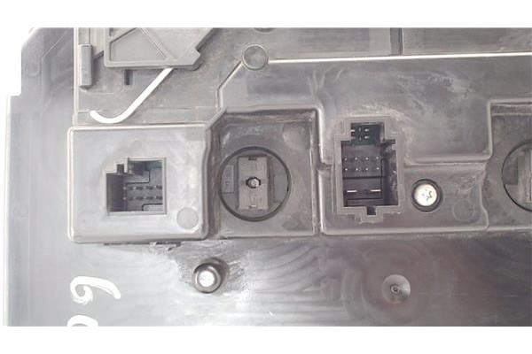 Recambio de luz delantero central techo para mercedes-benz vito furgón (447) 2.1 114/116 cdi, 119 cdi/bt 4x4 extralang (447.605)