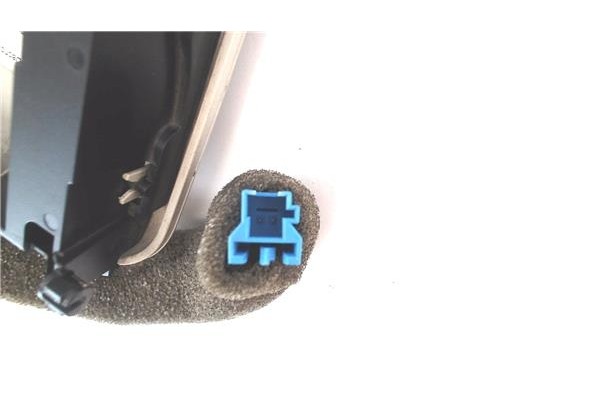 Recambio de luz delantero central techo para mercedes-benz vito furgón (447) 2.1 114/116 cdi, 119 cdi/bt 4x4 extralang (447.605)