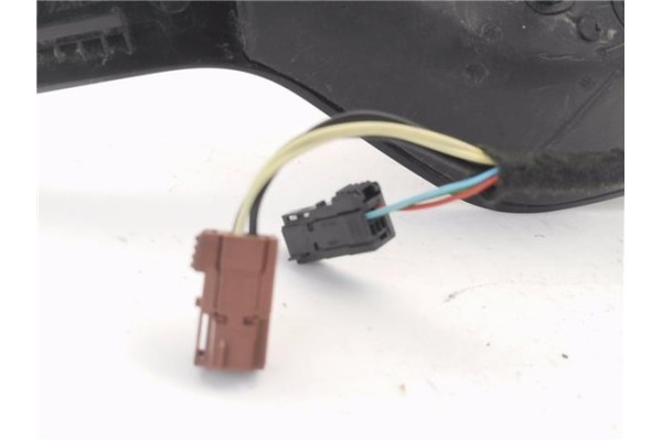 Recambio de retrovisor electrico derecho para citroen c3 1.2 feel referencia OEM IAM 232636290 E20211047 