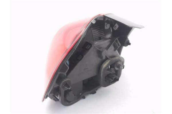 Recambio de piloto trasero derecho para citroen c3 1.2 feel referencia OEM IAM L90074662  