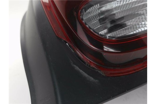 Recambio de piloto trasero derecho para citroen c3 1.2 feel referencia OEM IAM L90074662  