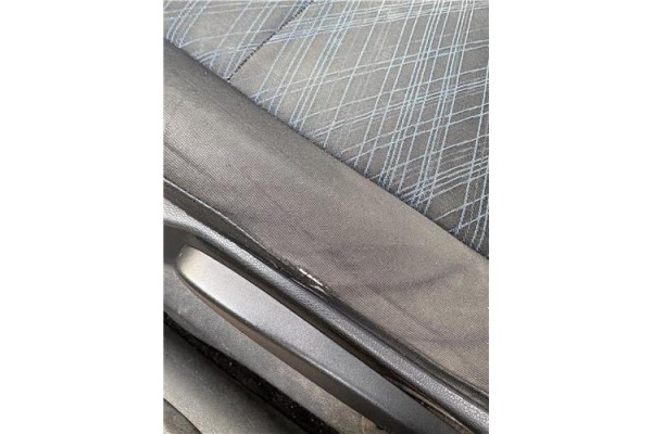 Recambio de asiento delantero izquierdo para renault clio iii 1.5 dci (c/br1g) referencia OEM IAM 7701208900  