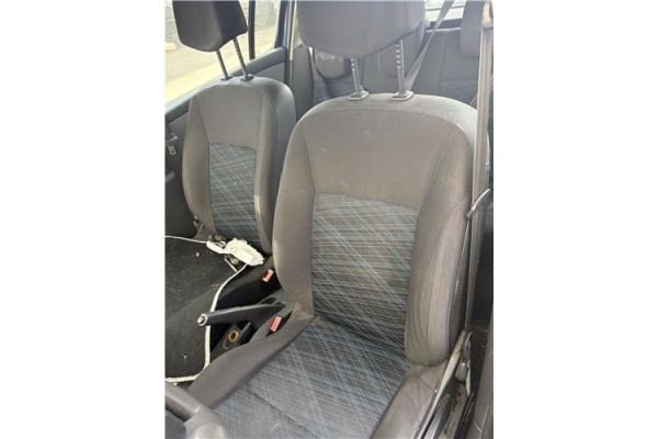 Recambio de asiento delantero izquierdo para renault clio iii 1.5 dci (c/br1g) referencia OEM IAM 7701208900  