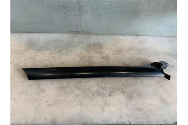 Recambio de moldura parabrisas izquierda para land rover range rover sport 2.7 v6 td s referencia OEM IAM DCB000315PNP  