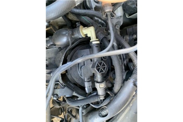 Recambio de soporte filtro gasoil para peugeot expert furgón 2.0 furgón l1h1 referencia OEM IAM 1103T3  