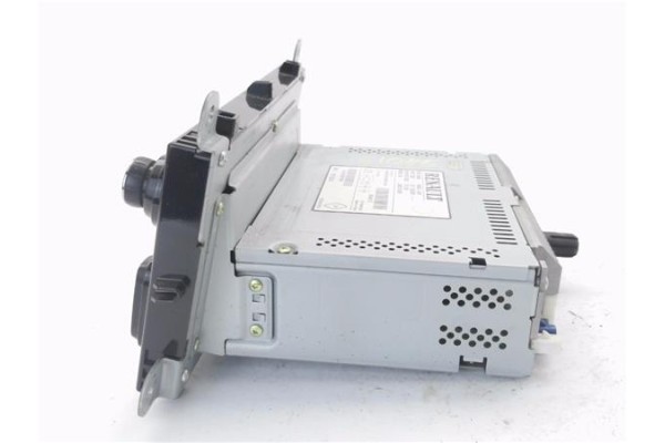 Recambio de autoradio para renault clio iv 1.5 business referencia OEM IAM 281155249R 281155249RT 