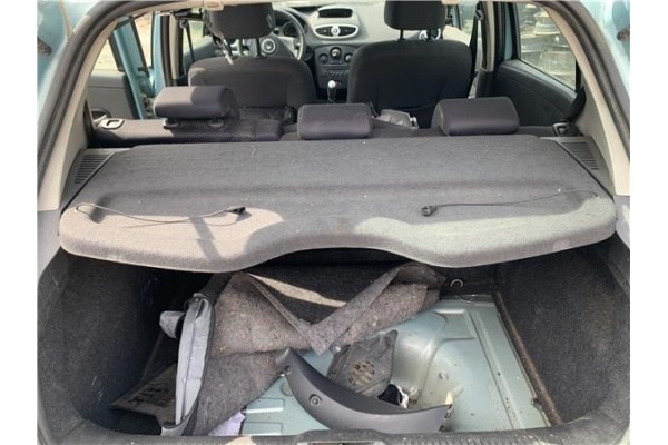 Recambio de bandeja trasero para renault clio iii 1.5 dci (br17, cr17) referencia OEM IAM 8200399776  