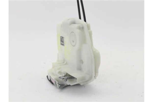 Recambio de cierre electromagnetico trasero derecho para mitsubishi space star (a00) 1.2 motion referencia OEM IAM 5745A426  