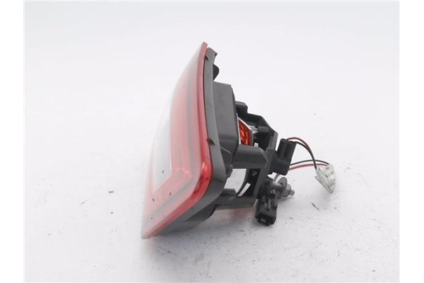 Recambio de piloto porton trasero izquierdo para renault clio iv 1.5 business referencia OEM IAM 265552424R  