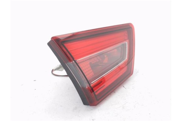 Recambio de piloto porton trasero izquierdo para renault clio iv 1.5 business referencia OEM IAM 265552424R  