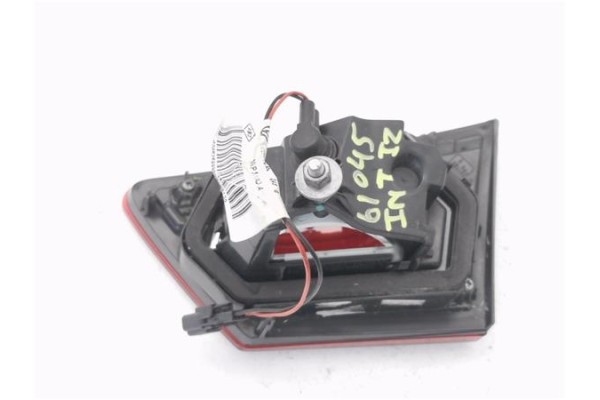 Recambio de piloto porton trasero izquierdo para renault clio iv 1.5 business referencia OEM IAM 265552424R  