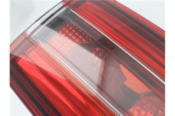 Recambio de piloto porton trasero izquierdo para renault clio iv 1.5 business referencia OEM IAM 265552424R  