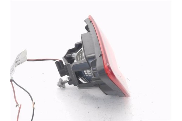 Recambio de piloto porton trasero derecho para renault clio iv 1.5 business referencia OEM IAM 265505796R  