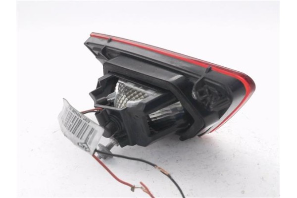 Recambio de piloto porton trasero derecho para renault clio iv 1.5 business referencia OEM IAM 265505796R  