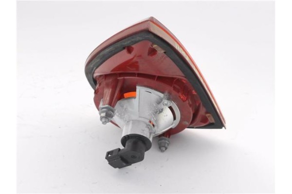 Recambio de piloto porton trasero izquierdo para volkswagen golf v (1k1) 1.9 tdi referencia OEM IAM 1K6945107C 1K6945093J 